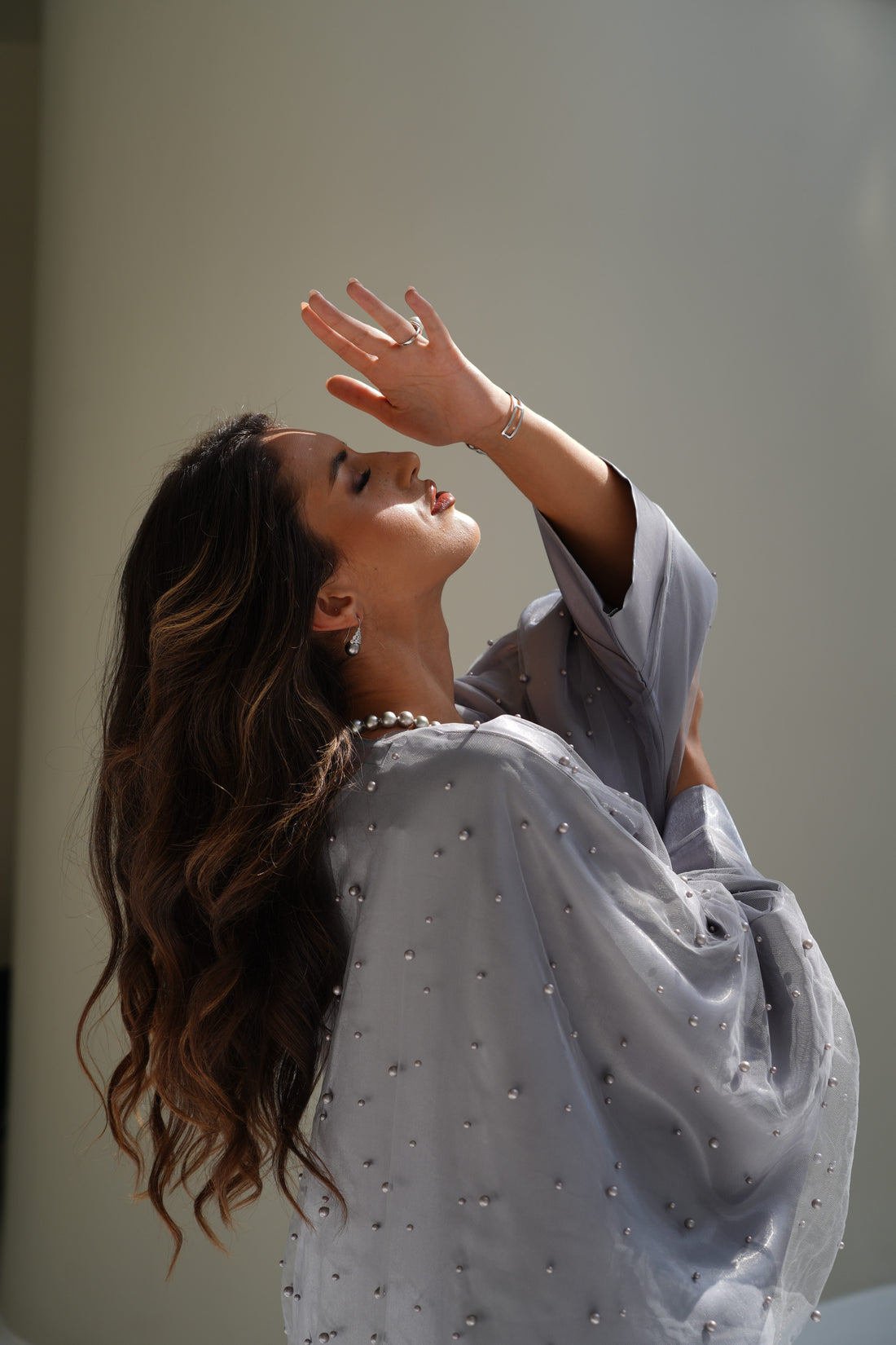 Comment transformer votre Abaya du jour à la nuit ?