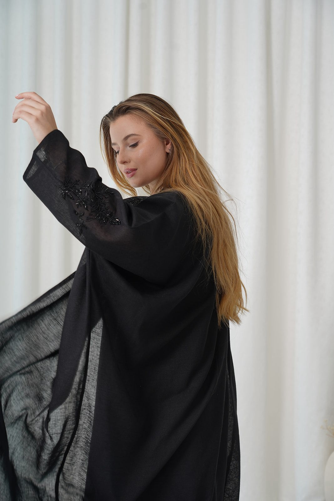 Abaya à Travers les Cultures