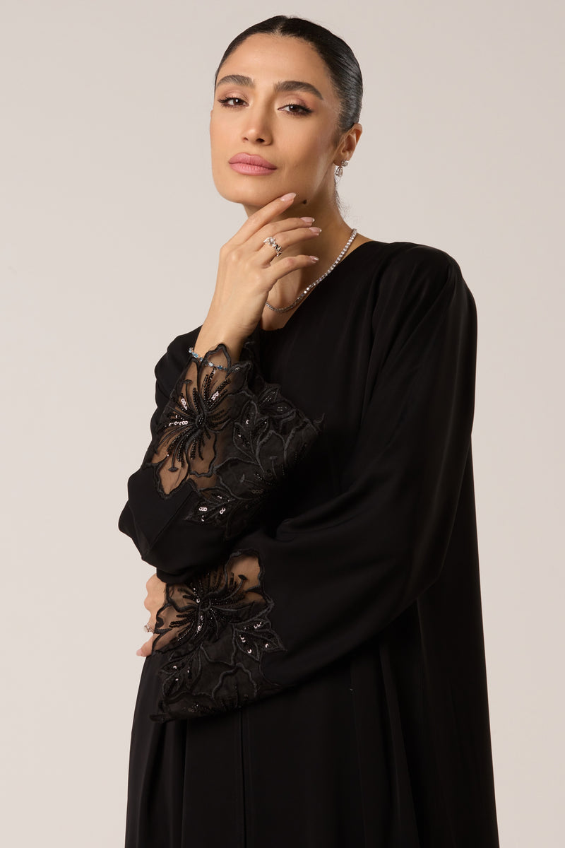 abaya noire brodée