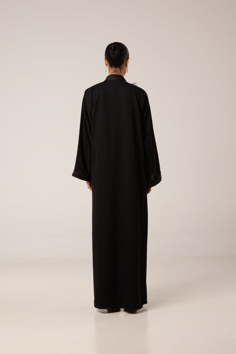 abaya crêpe avec plumes
